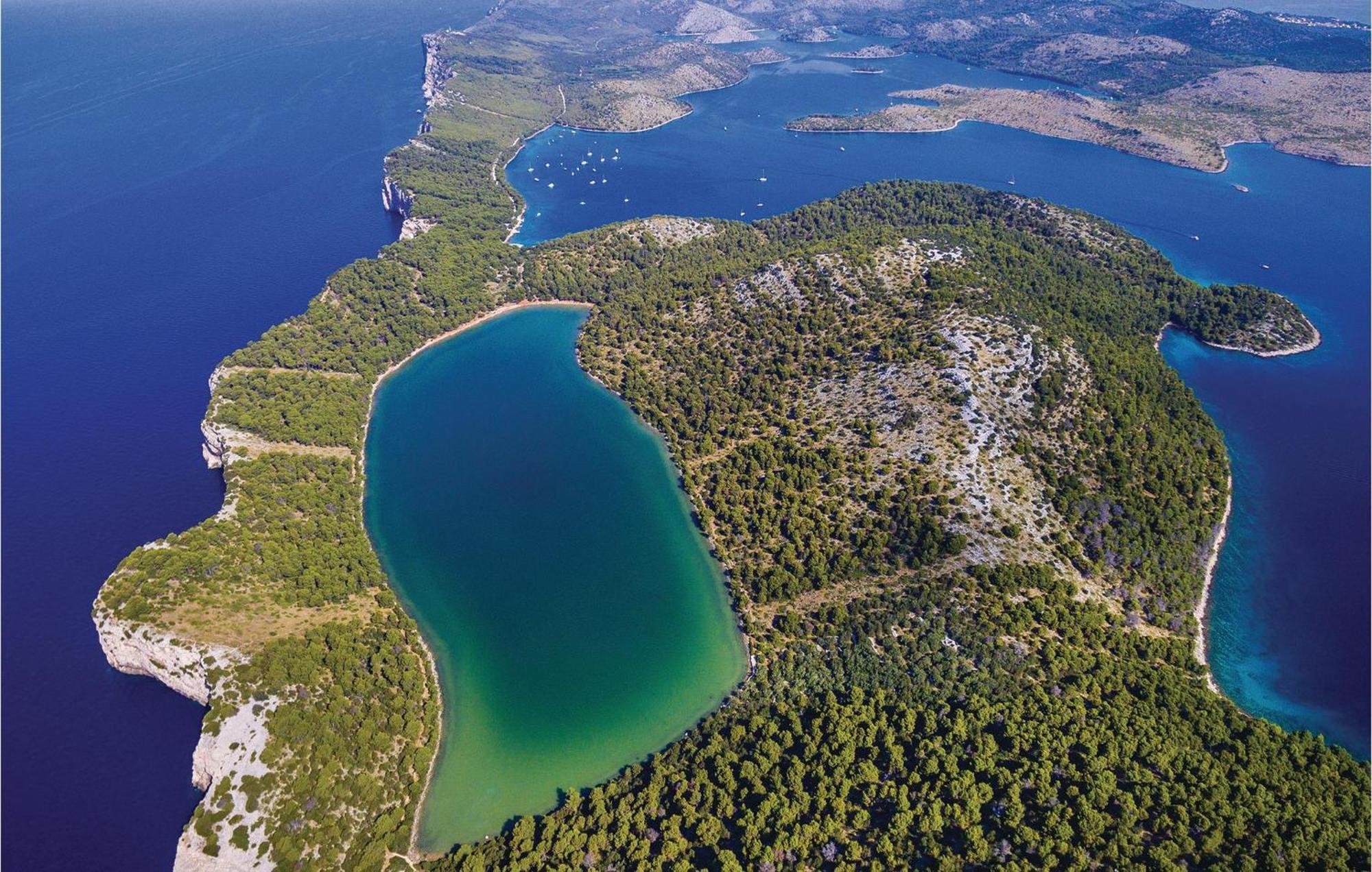 Amazing Home In Kornati With House Sea View Vrulje  Exteriör bild